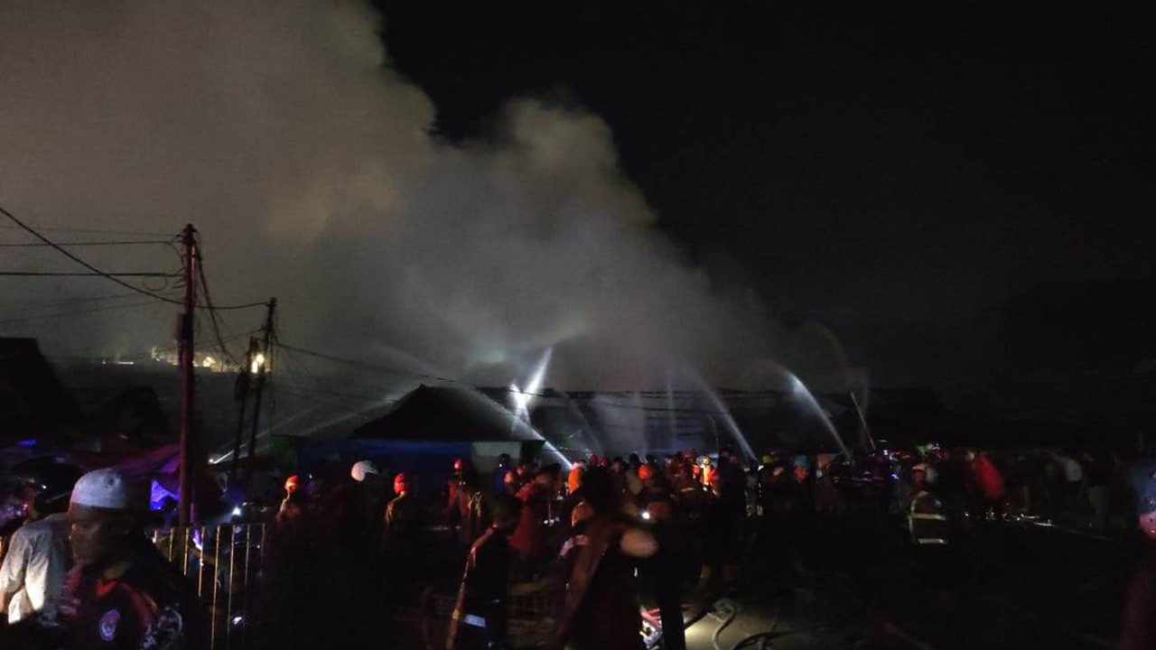 54 Kios Terbakar Dalam Kebakaran Pasar Segiri