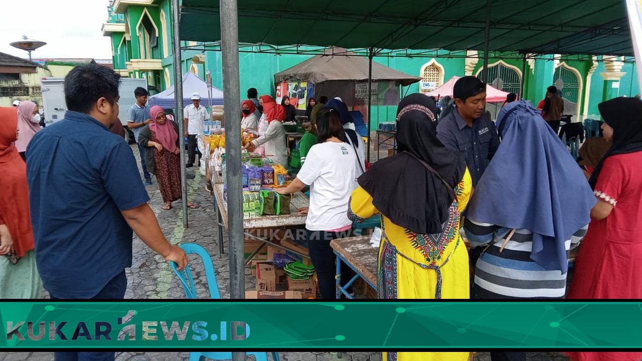 Jelang IdulFitri 1444 H, Disperindagkop Kaltim Kembali Gelar Pasar Murah di Kelurahan Loa Bakung