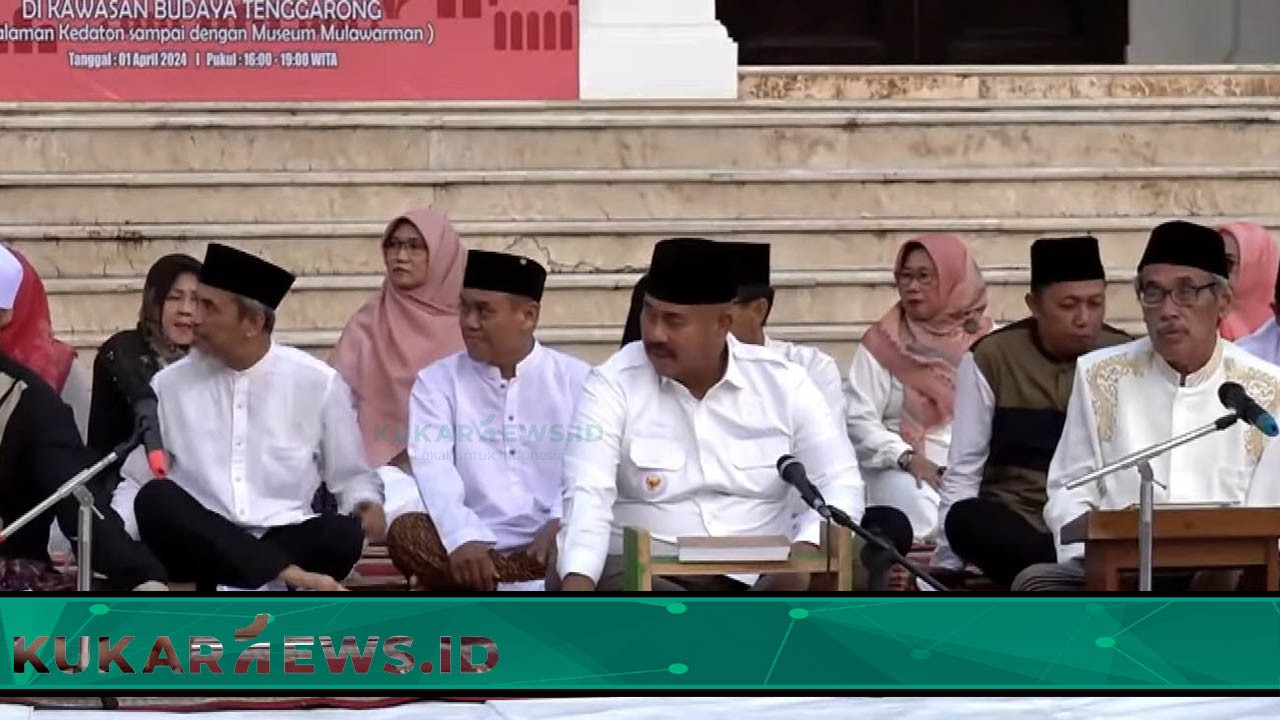 Gema Kukar Diikuti Ribuan Masyarakat di Kedaton Kesultanan Kutai Kartanegara Ing Martadipura