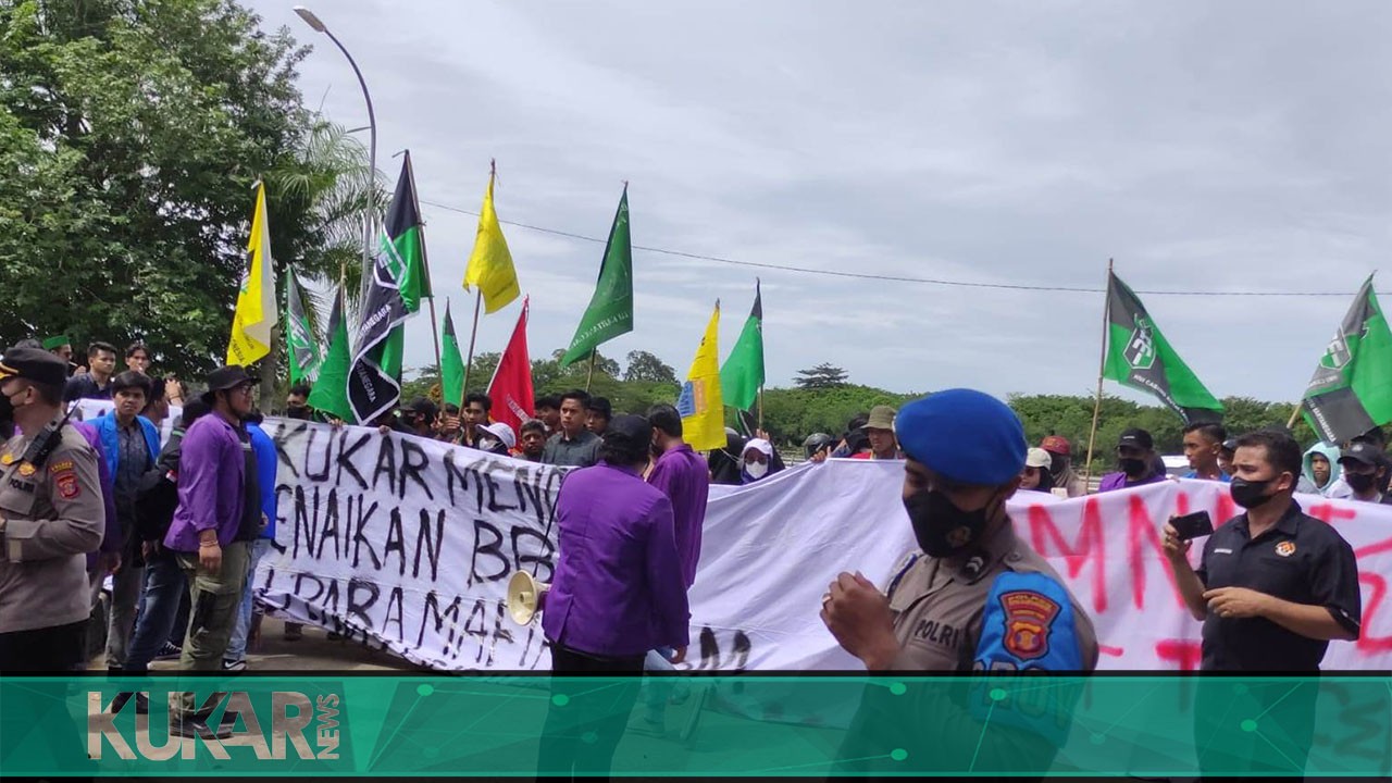 Mahasiswa Kukar Tegas Menolak Kenaikan BBM 
