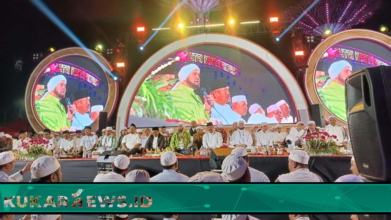 Puluhan Ribu Jemaah Hadir di Kukar Bersholawat II