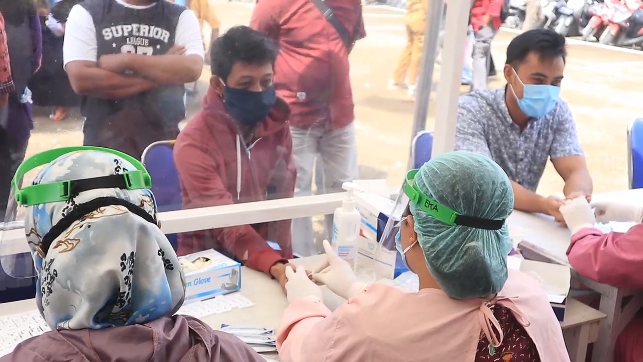 Ribuan Petugas KPPS di Tenggarong Ikuti Rapid Test