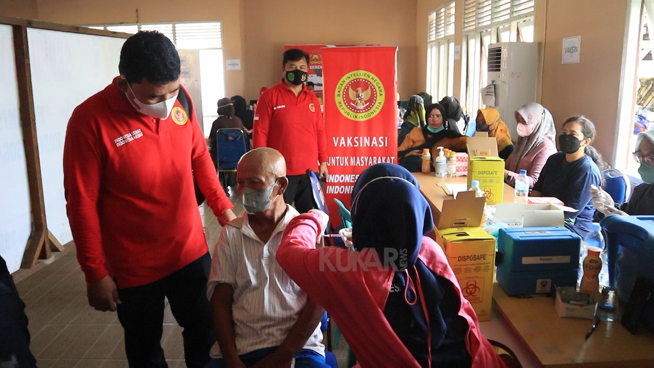 Gelar Vaksinasi di Samboja, Binda Kaltim Dorong Percepatan Vaksin bagi Lansia